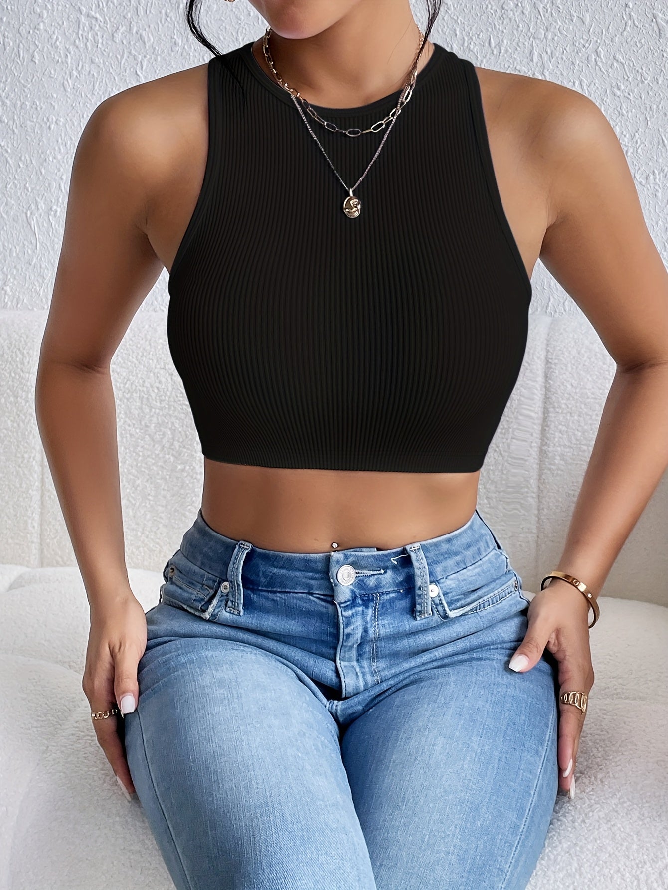 Urban Trendy Women'S Sports Bras Designed to Be Worn As Outerwear, Perfect for Summer Layering.